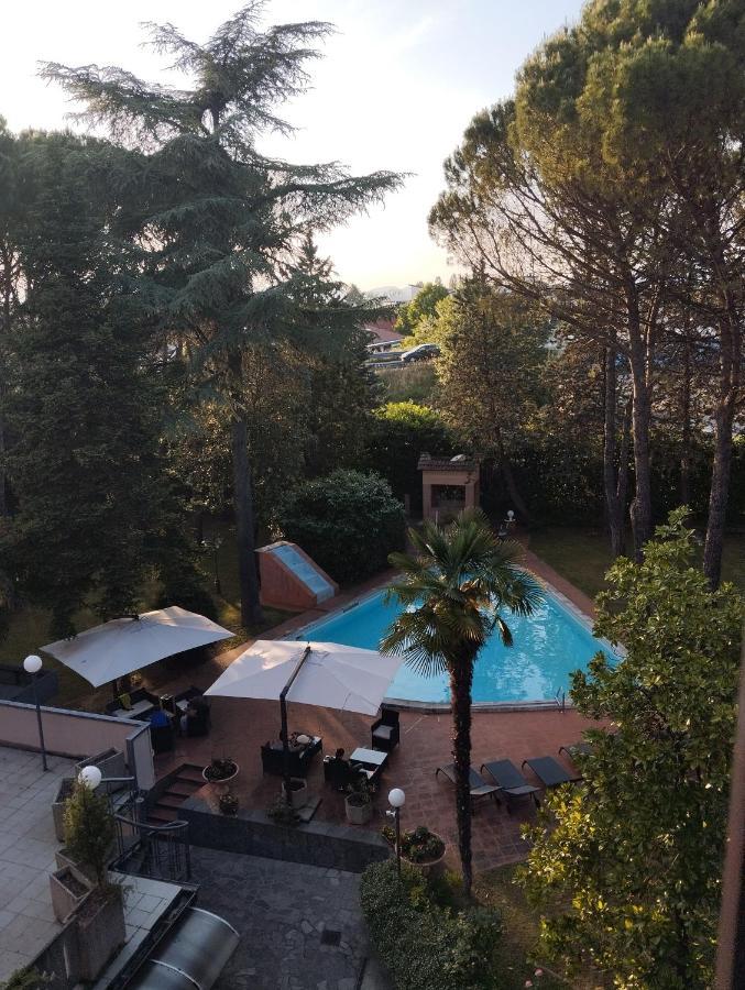 Hotel Park Ge.Al. Citta di Castello Bagian luar foto